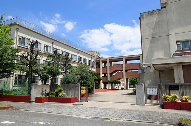 名古屋市立若水中学校（約240m・徒歩3分）